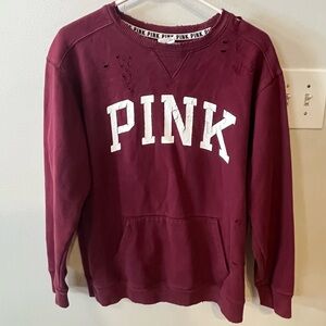 victoria’s secret PINK crewneck sweatshirt
distressed design
size xs